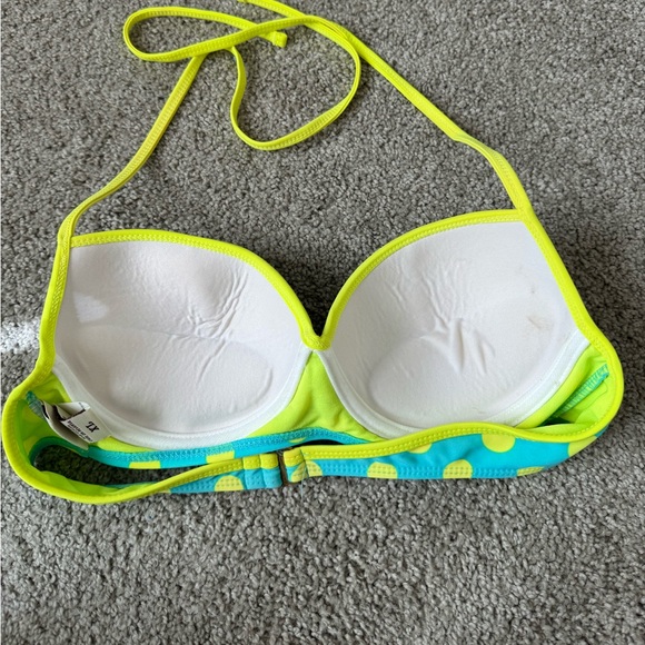 Bikini Tops Bundle of 2 Size XL - Picture 2 of 10